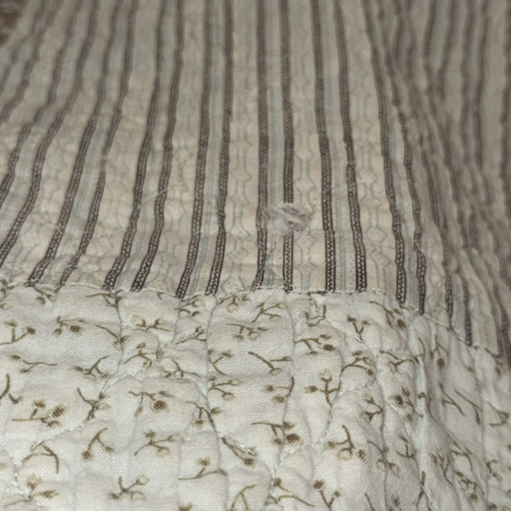 Vintage Floral shabby heirloom cottage Patchwork Quilt robin’s egg, pink,  brown - Picture 12 of 13
